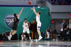 Kansas Jayhawks game Day tips